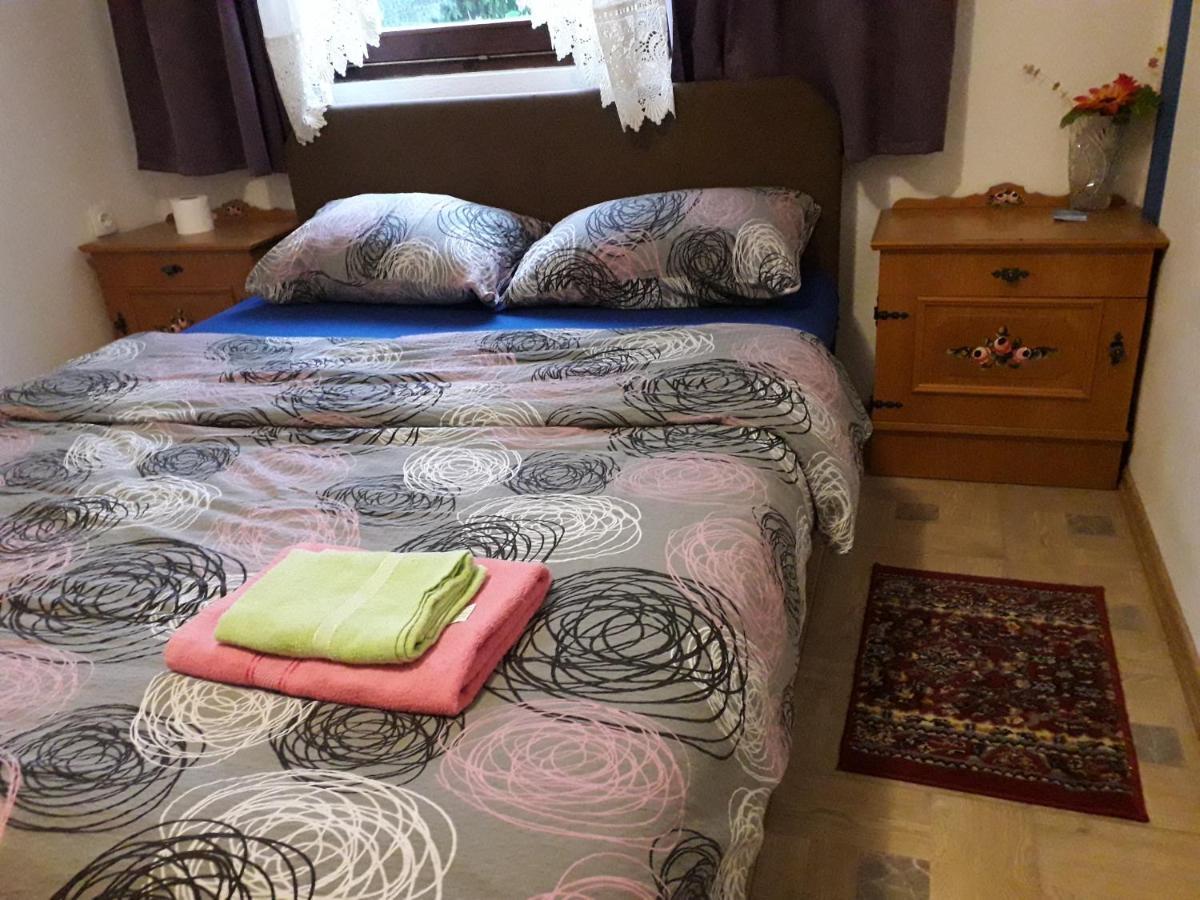 Hostel Topic 巴尼西卢卡 外观 照片